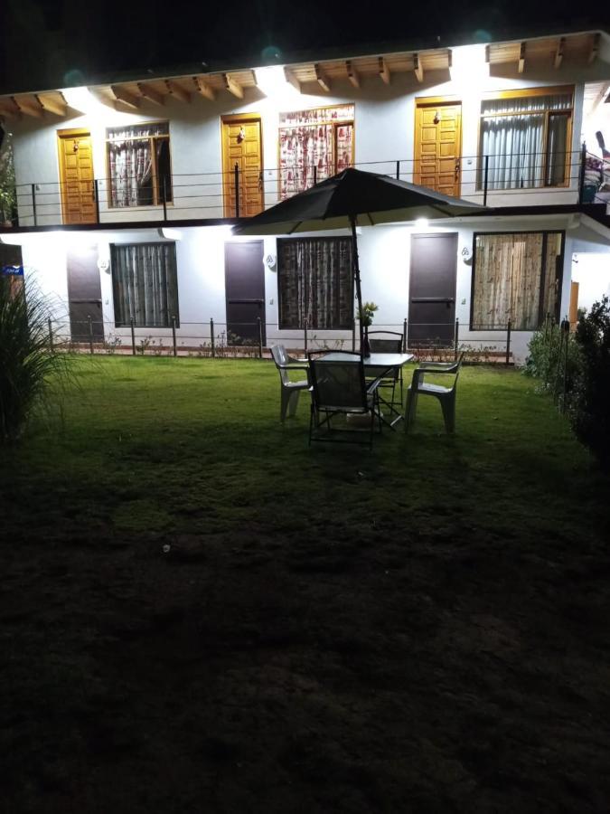 Hotel San Carlos Valle de Bravo Buitenkant foto